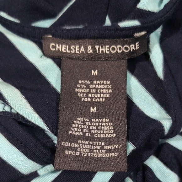 Striped Black and White Sleeveless Dress - Picture 4 of 4